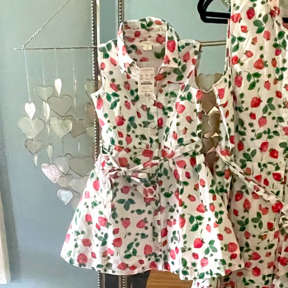 J. Crew Cuts cotton strawberry dress. 🍓
